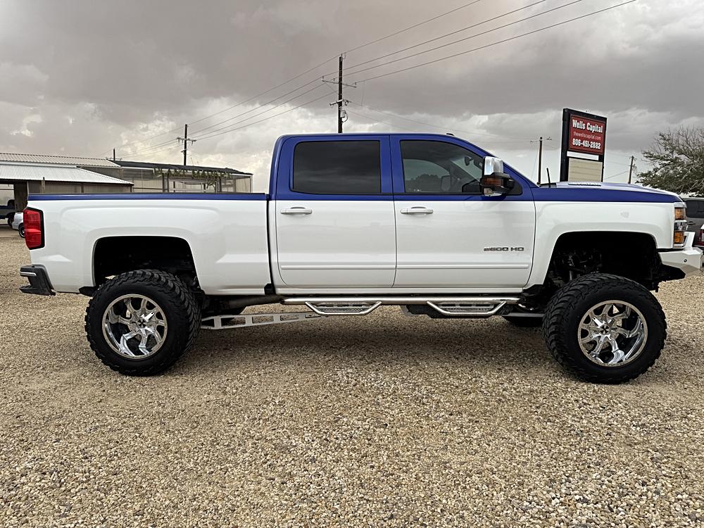 chevrolet silverado 2500hd 2017 1GC1KVEY4HF239571 image chevrolet silverado 2500hd 2017 1GC1KVEY4HF239571 image